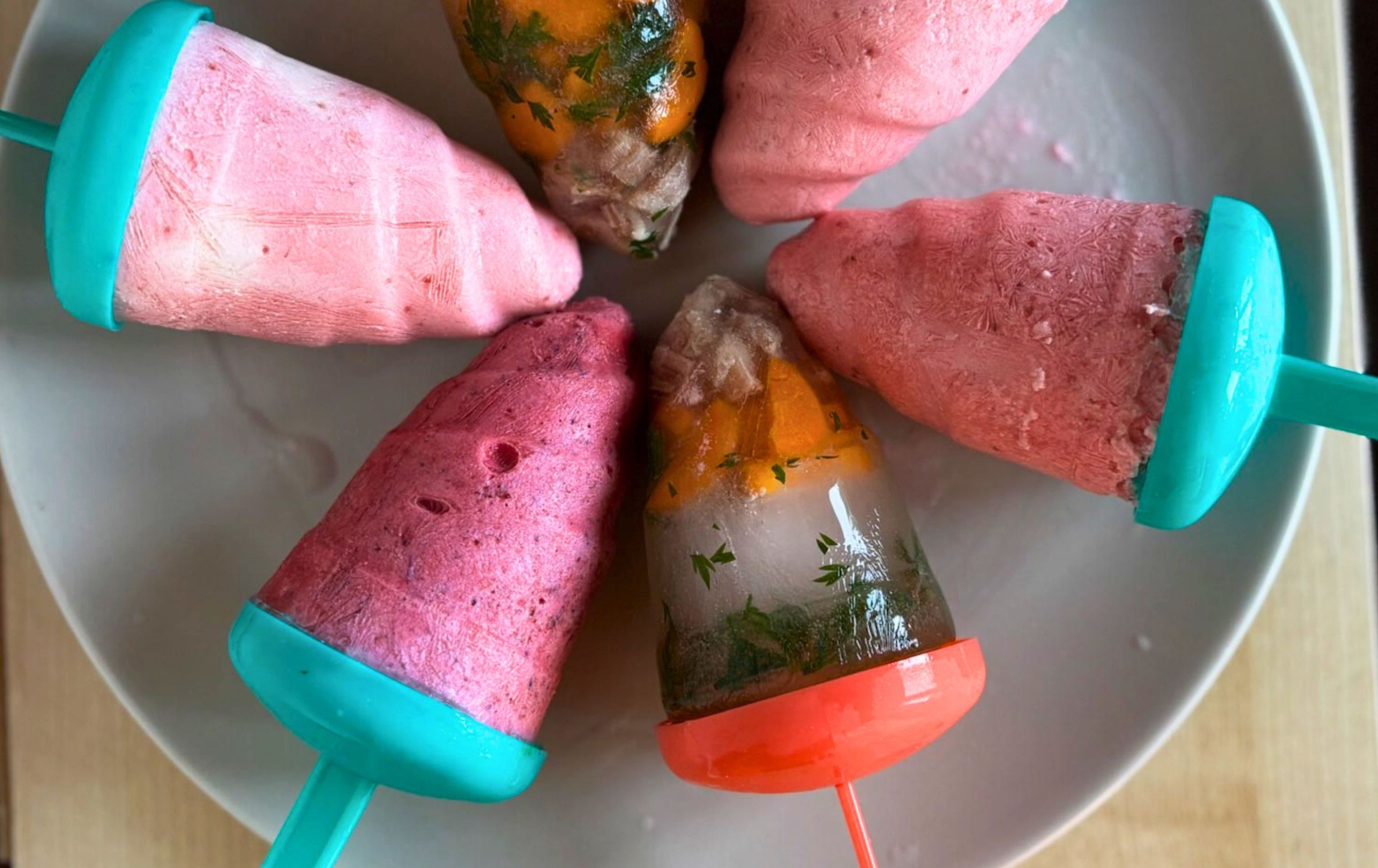 Zmrzlinový bar pro psy: Letní osvěžení pro každého chlupáče